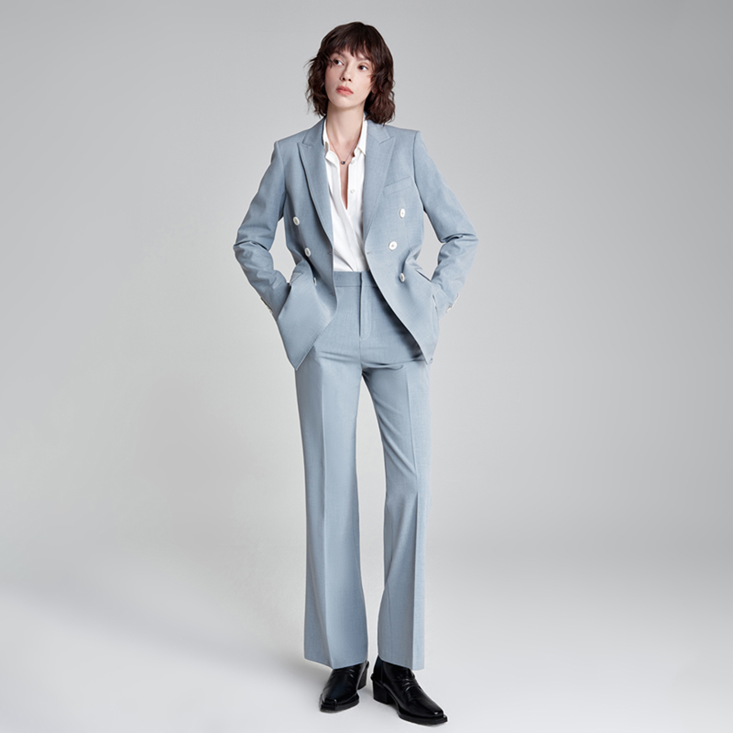 Allingentle النساء Pantsuit 2  - مراجعة Double Breasted Blazer وسعره